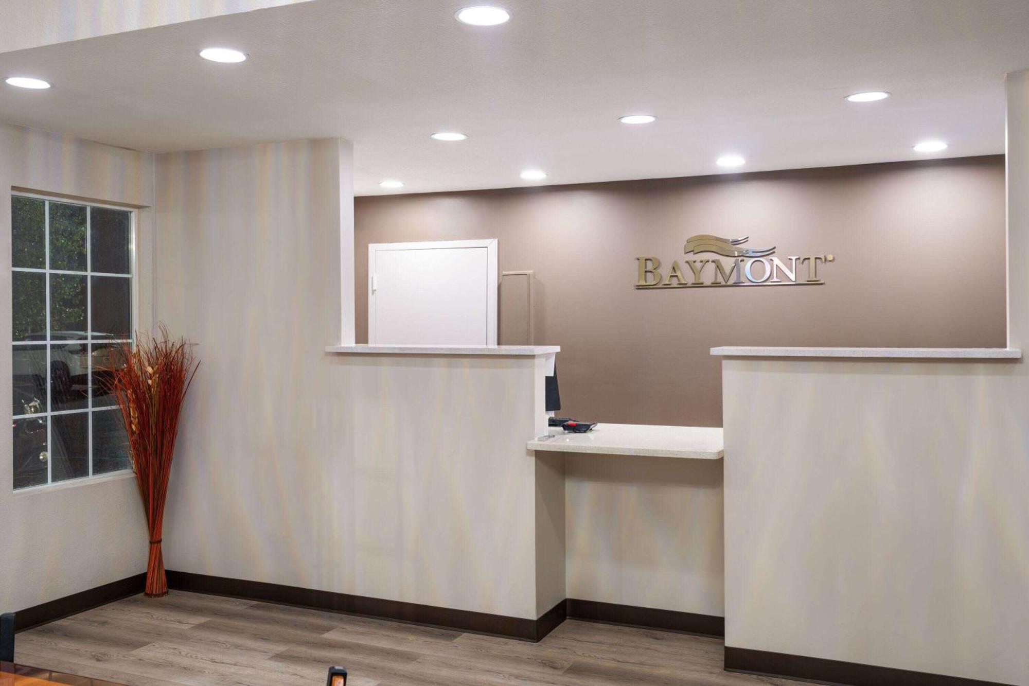 מלון Baymont By Wyndham קינגסלנד מראה חיצוני תמונה